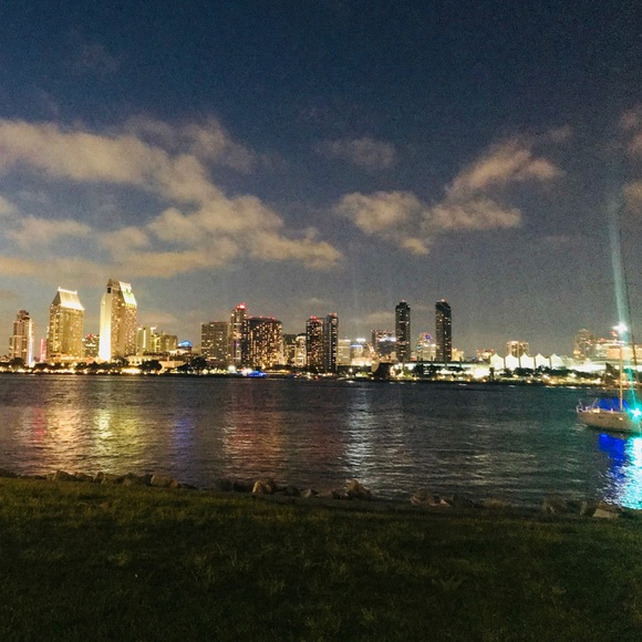 Meet your Posher, Shawna - Picture 2 of 4